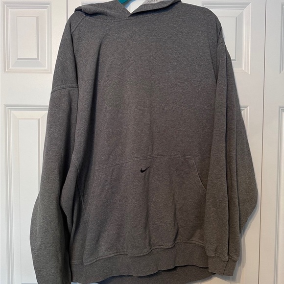 Nike vintage look center swoosh pocket hoodie - Picture 1 of 3